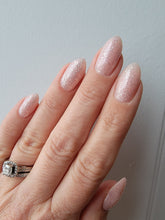 Load image into Gallery viewer, Diamonds and Pearls Glitter Gel 10 ml
